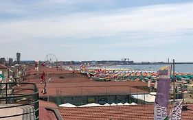 Attico Sulla Spiaggia
