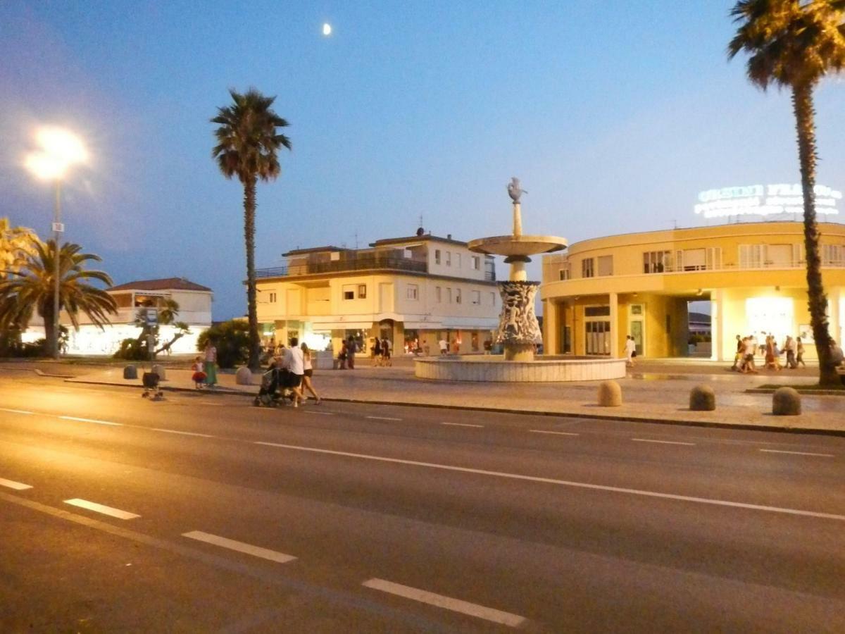 Attico Sulla Spiaggia Viareggio Exterior photo